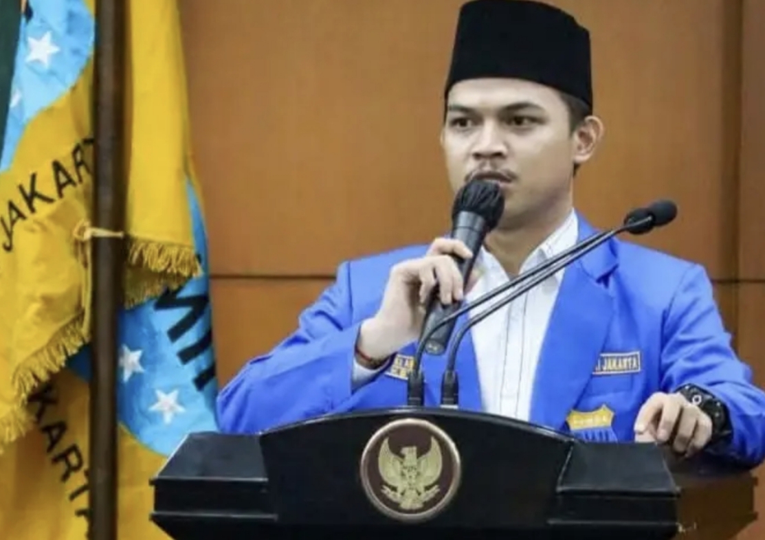 Profil profil pelapor panji stand up